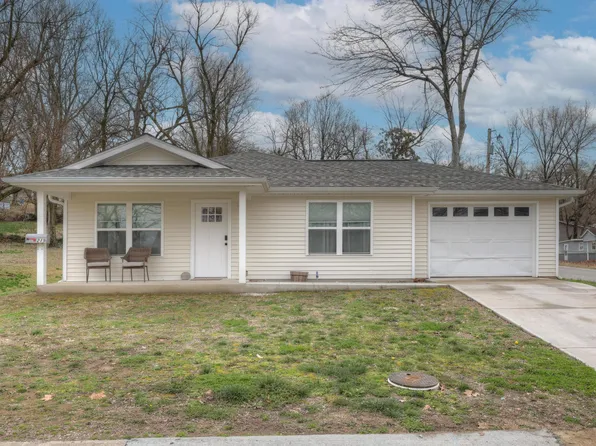 219 W Hill Street, Neosho, MO 64850