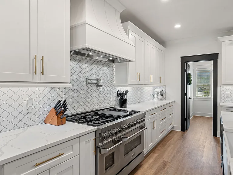 4700 Bisbee Dr — Photo 36