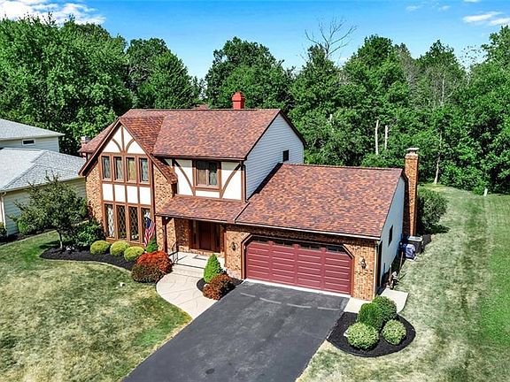 4th image of 30 Eveningwood Ln