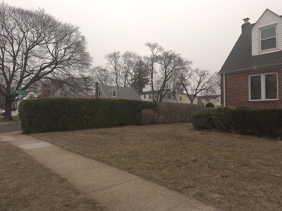 1st image of 467 Bedford Avenue