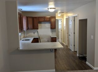 4952 S Taylor Rd, ELWIN, IL 62532