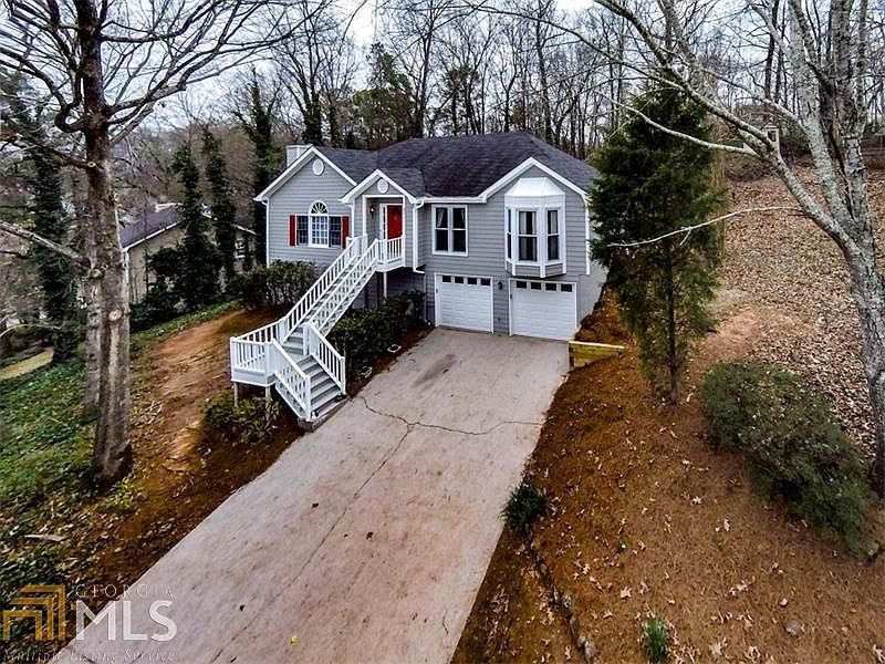 1st image of 61 Raquel Dr NW