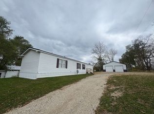 557 Price St, Ionia, MI 48846