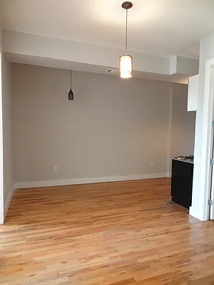 Rented by Miron Realty Group | media 95