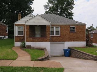 8936 Pallardy Ln, Saint Louis, MO 63114