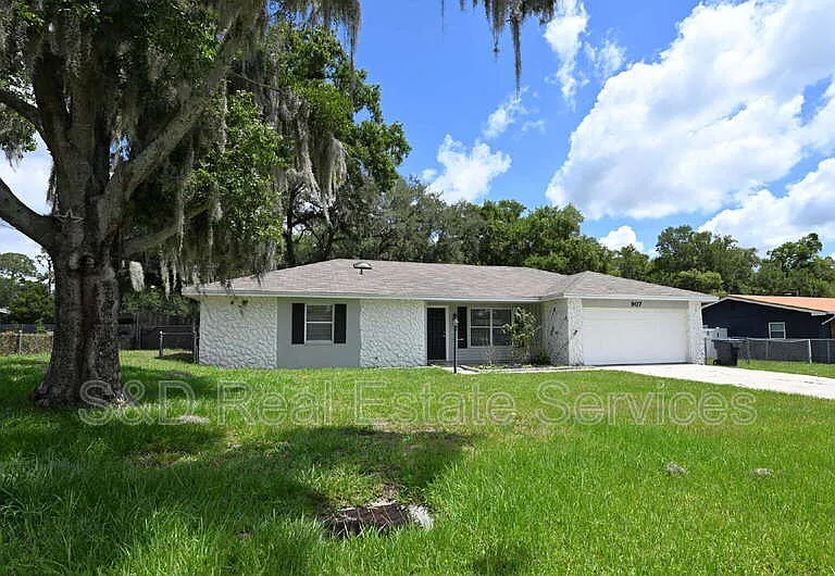 907 Swann Dr — Photo 50