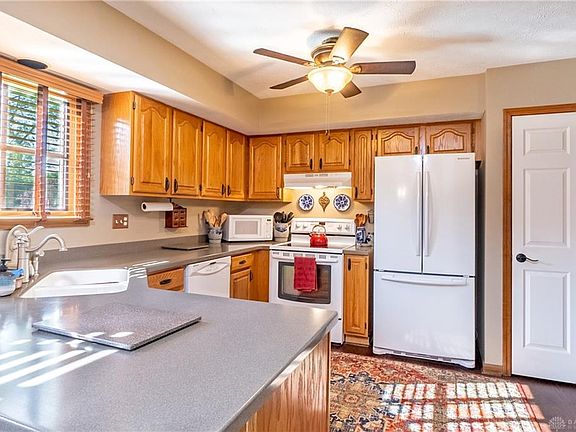 4th image of 4470 Erica Ct