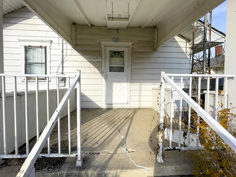 1609 W Memorial Dr — Photo 10