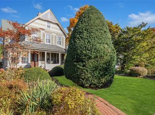 917 Thomas Ave, Baldwin, NY 11510