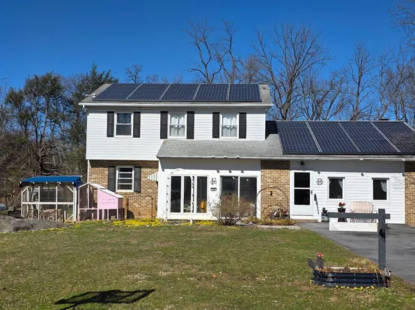 29 Clover Ln, Mechanicsburg, PA 17050