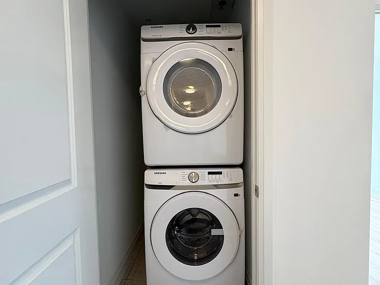 1333 Weber St E #213 — Photo 3