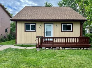 8277 Toepfer Rd, Warren, MI 48089