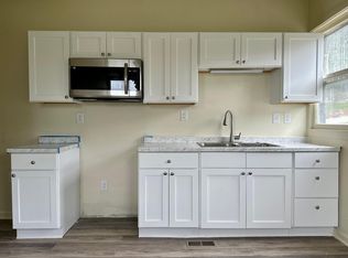 73 E High St #2, Red Lion, PA 17356