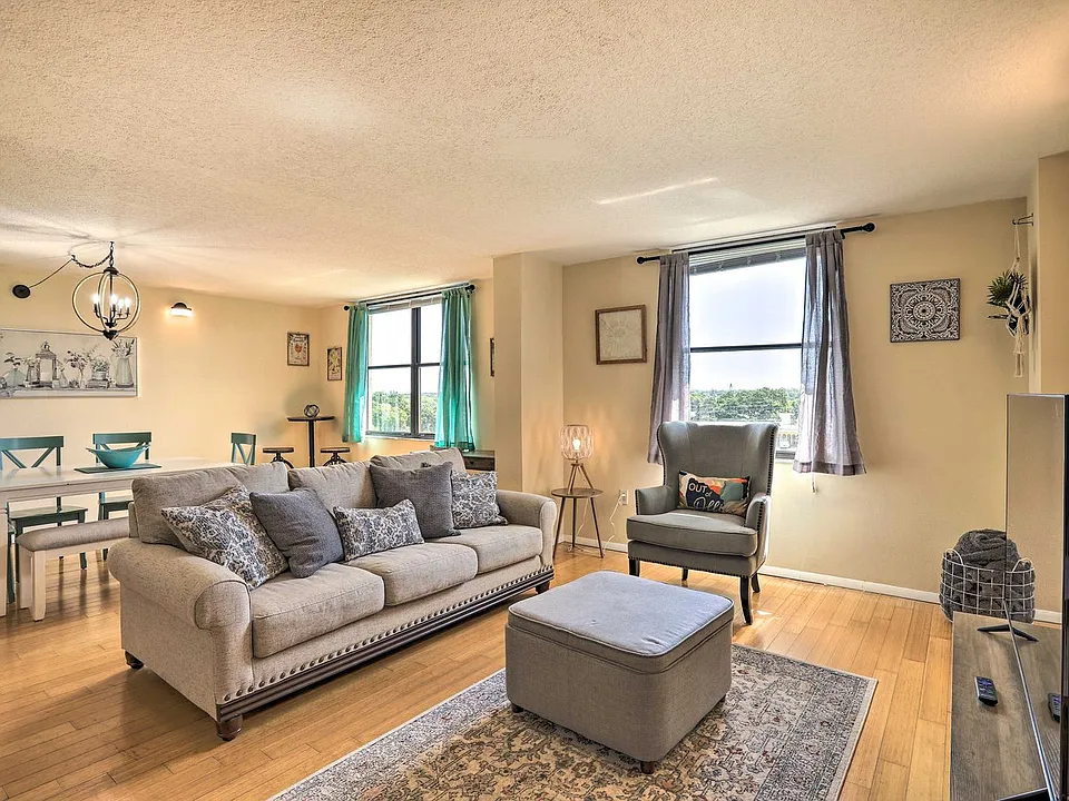 701 S Madison Ave #5-ID1545916P