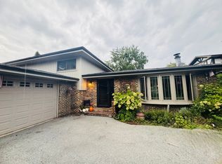8740 W 99th St, Palos Hills, IL 60465