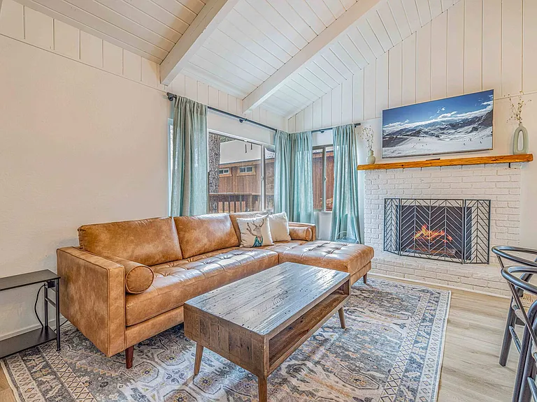 Quail Dr — Photo 43