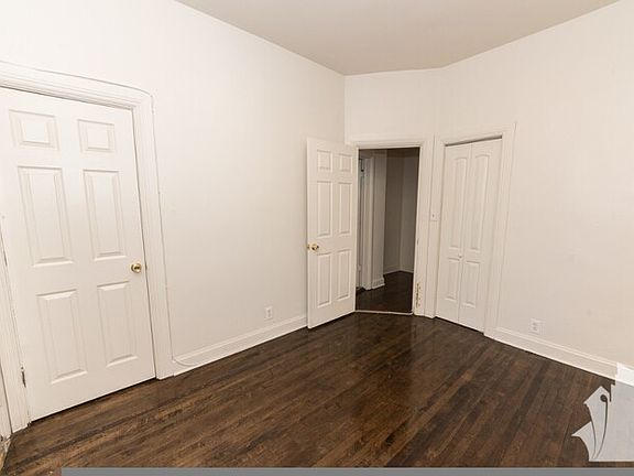 3rd image of 3815 N Greenview Ave #3819-2S