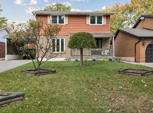 142 Lynbrook Dr, Hamilton, ON L9C 2K9