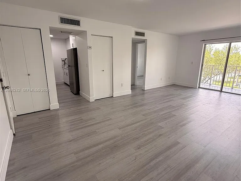 8240 SW 210th St #203 — Photo 7