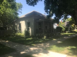 444 8th St, Colusa, CA 95932