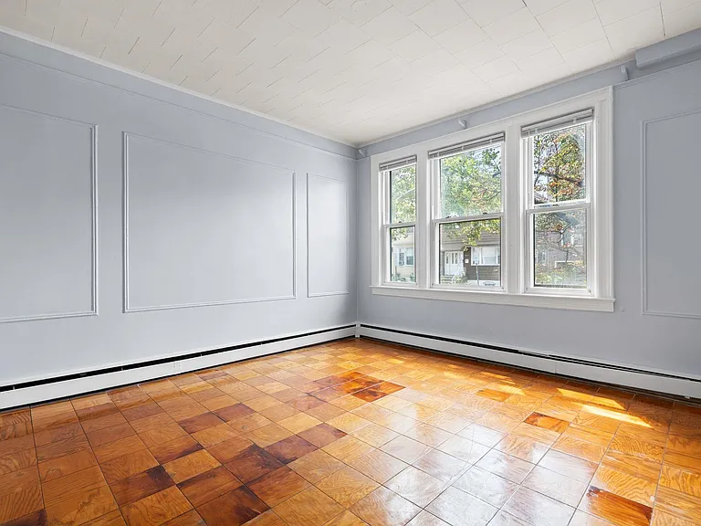380 Ege Ave #1 — Photo 1