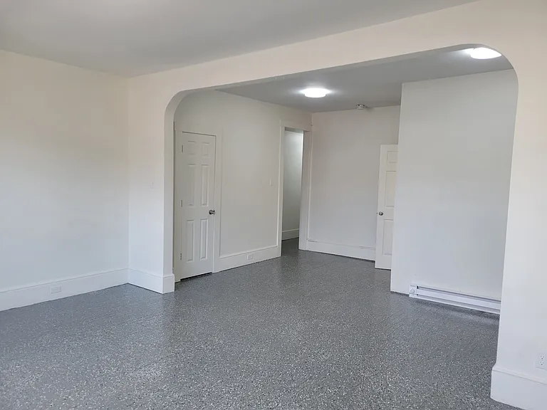955 Chestnut St #B — Photo 2