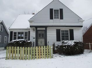 16105 Raymond St, Maple Heights, OH 44137