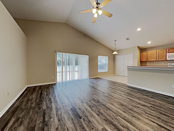 4th image of 4055 Waltham Forest Dr