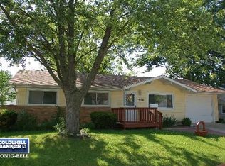 456 Berkshire Ave, Romeoville, IL 60446