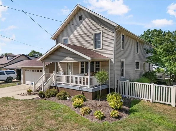1139 Miller Ave NW, New Philadelphia, OH 44663