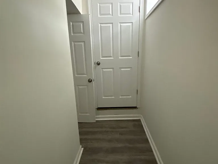 6125 Glenmore Ave — Photo 1