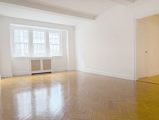 1st image of 37 W 72nd St APT 5A