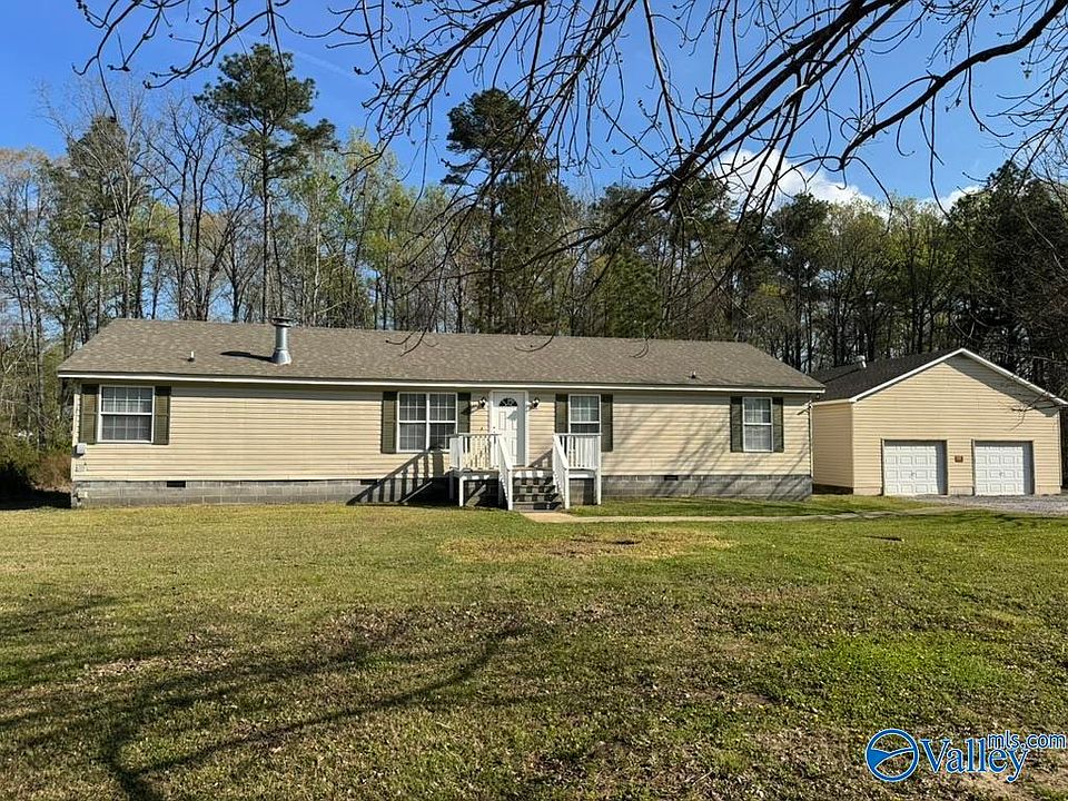 1st image of 185 Lakefront Dr