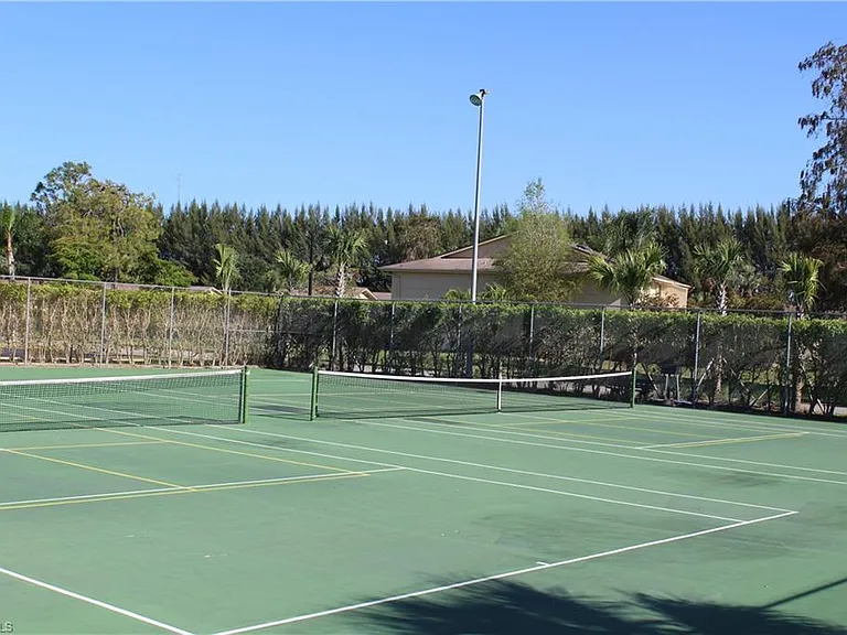400 Forest Lakes Blvd #309 — Photo 3