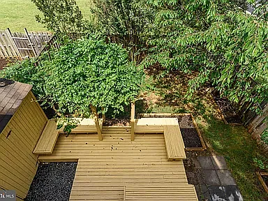 2 Quincy Ct — Photo 32