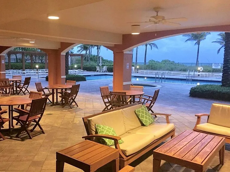2080 S Ocean Dr #8 — Photo 41