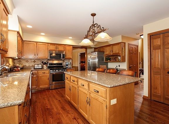 4th image of 1784 Chadwicke Cir