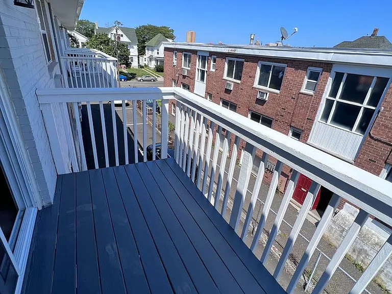 1010 Grand Ave — Photo 7