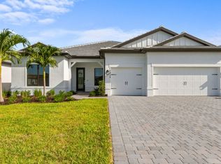 19434 Hinkley Dr, Estero, FL 33928