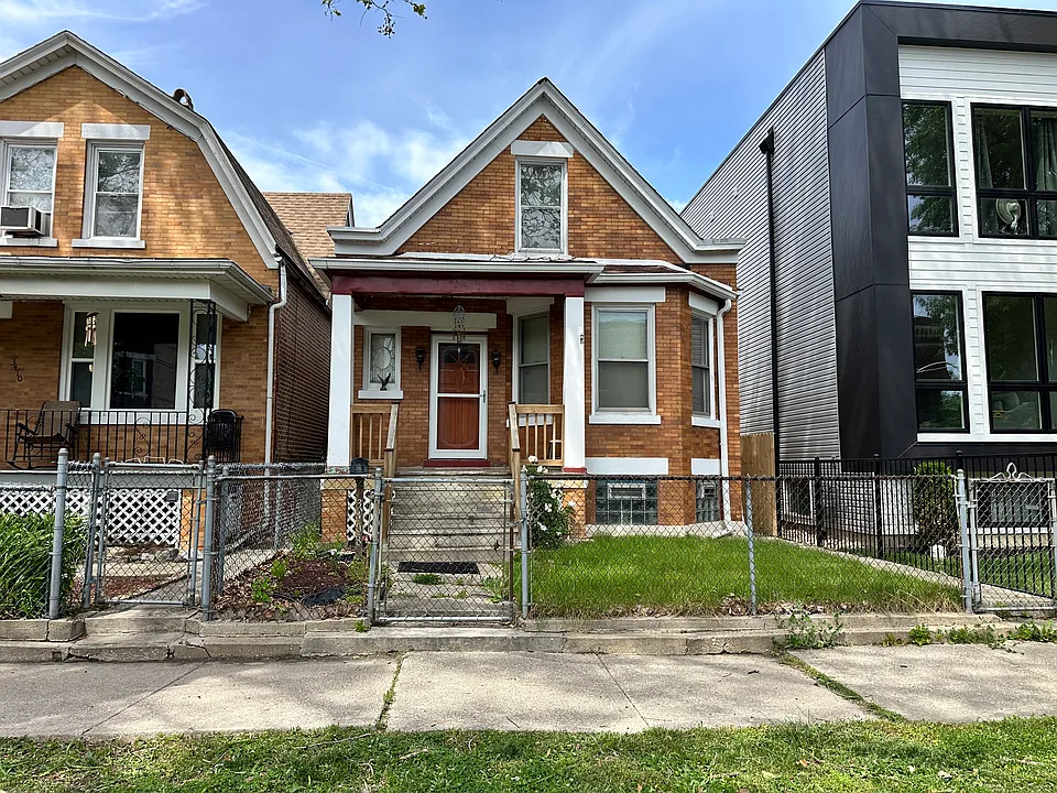 3408 W Evergreen Ave