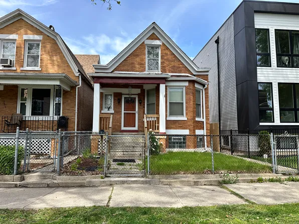 3408 W Evergreen Ave, Chicago, IL 60651
