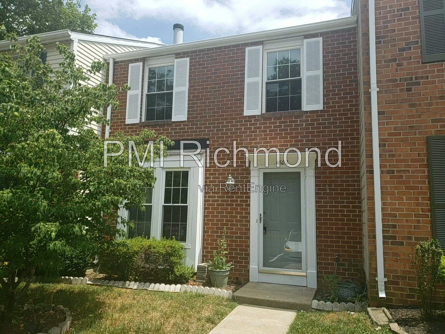 3 bed, 1.5 bath, 1120 sqft, $1,700 — Photo 1