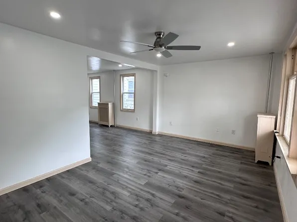 42 Jones St, Wilkes Barre, PA 18702