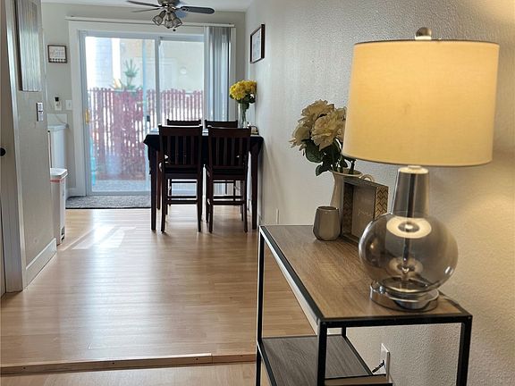 5th image of 328 9th Avenue SE #B2