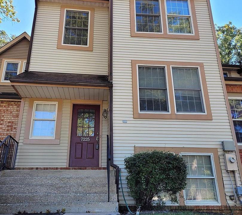 1st image of 7225 Harbor Ln Unit 2