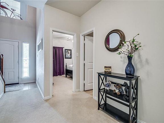 5th image of 8708 Paradise Dr