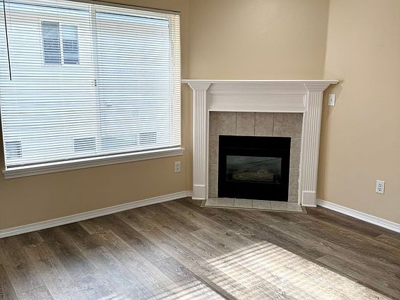 5th image of 14611 SE Lone Pine Dr