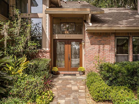 5th image of 3781 Waterside Dr