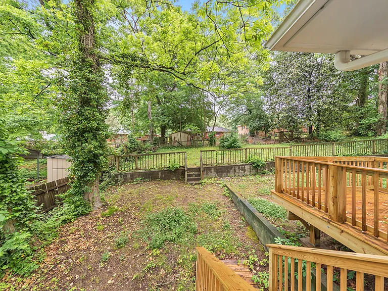 1346 Wichita Dr SW — Photo 33