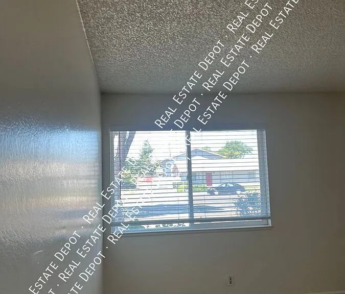 1544 Lincoln Blvd #D — Photo 10